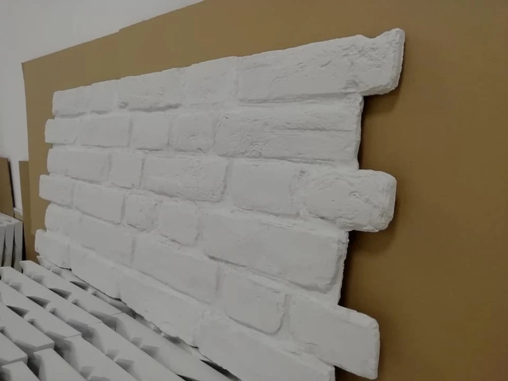 Model "Old Royal Brick" Wall Panel
